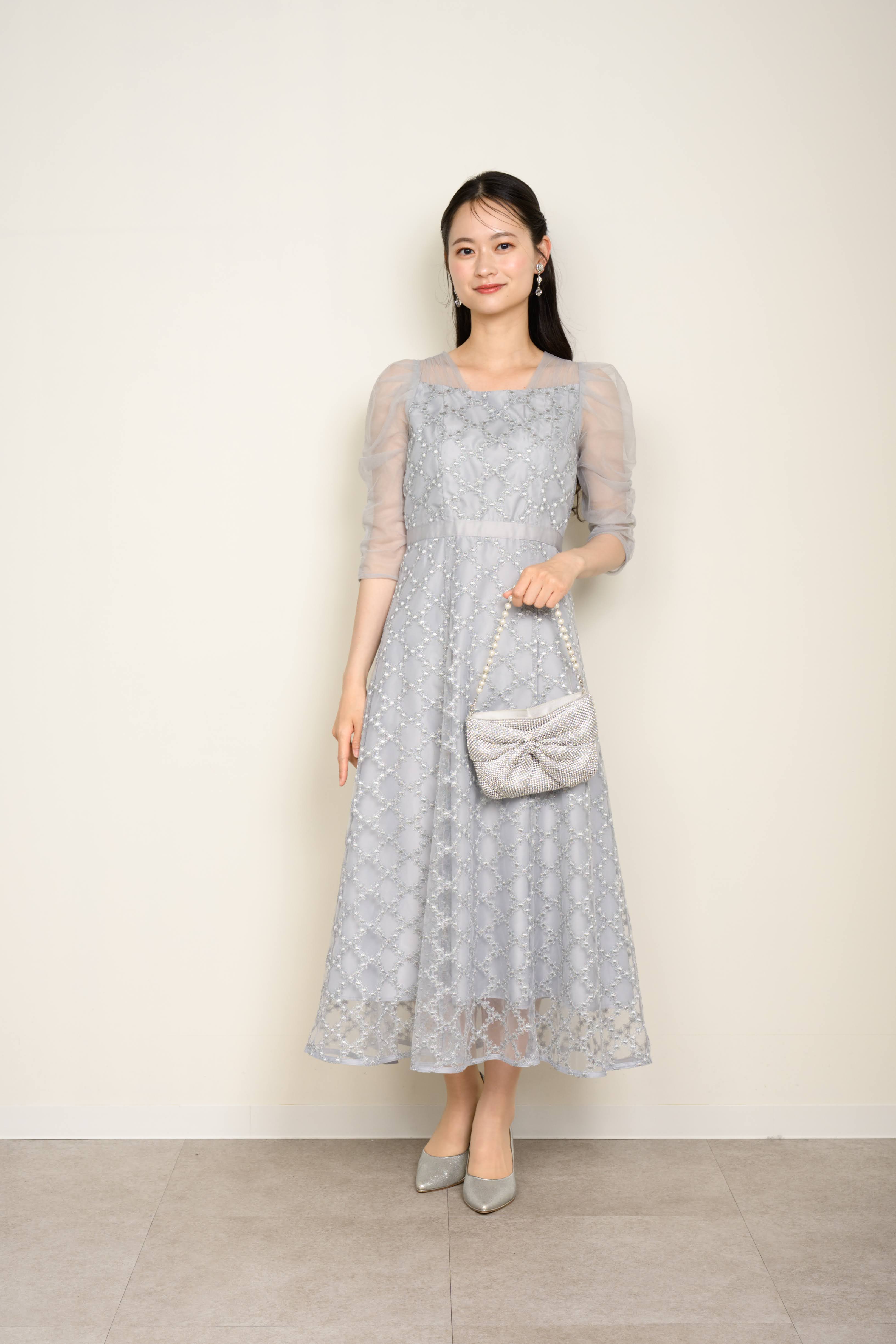 Select Dress 3